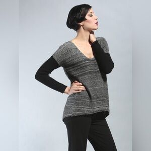 Women’s Zoe Couture Cashmere Colorblock Long Sleeve Sweater - Size S